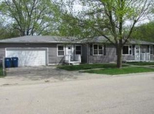 1595 S 4th Ave, Kankakee, IL 60901