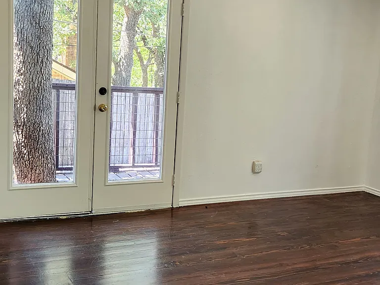 5901 Mountainwood Dr — Photo 13