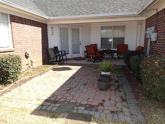 3rd image of 6013 Forest Bend Ln