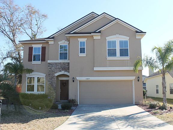 2nd image of 13677 Chipperfield Ln