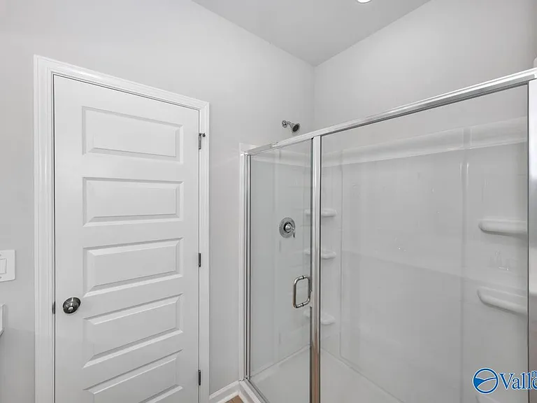 147 Wolfe Ln — Photo 18