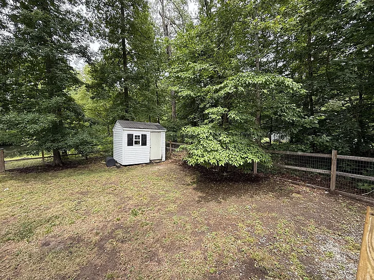 27140 Shannon Mill Dr — Photo 25