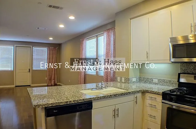 16674 Bellflower Blvd — Photo 21