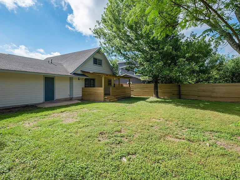 5504 Coventry Ln — Photo 22