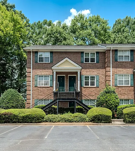 100 Woodstone Dr #27 Photo 1