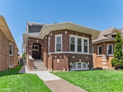 3020 N Menard Ave, Chicago, IL, 60634
