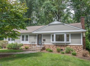 15 Coolidge Dr, Berkeley Heights, NJ 07922