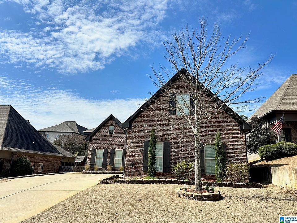 1st image of 822 Bainbridge Way