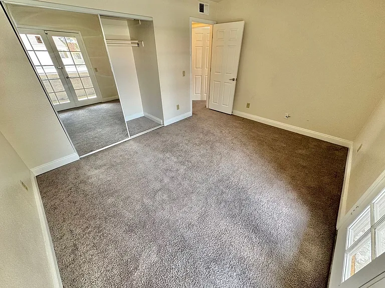 811 Bass Dr #C — Photo 13