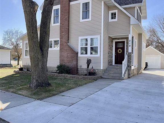 4th image of 214 5th St S
