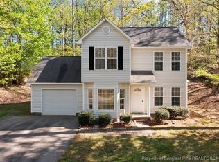 1109 Wren Tree Cir, Sanford, NC 27330