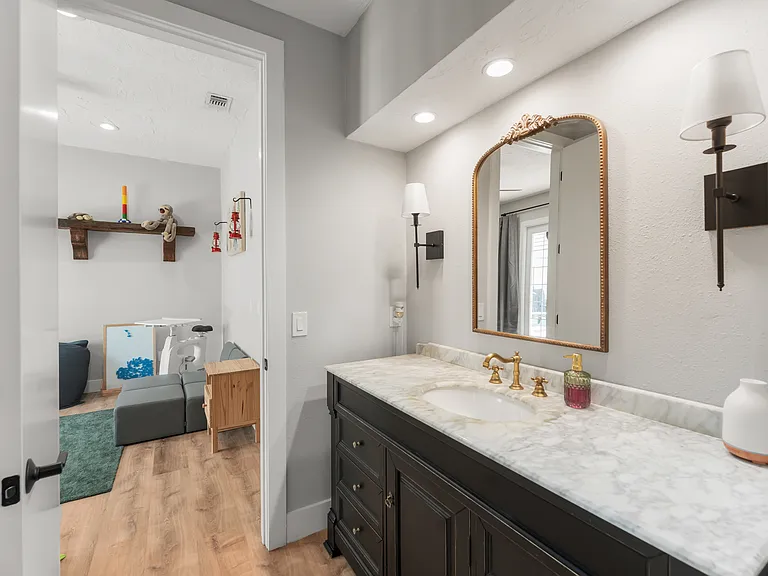 9720 Covent Garden Dr — Photo 48