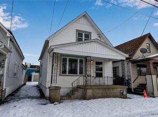 83 Troupe St, Buffalo, NY 14210