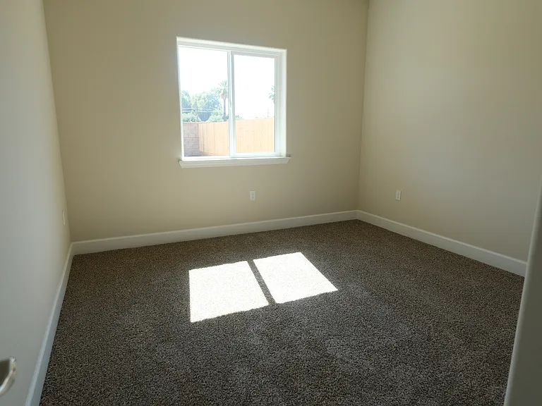 804 N Palm St — Photo 16
