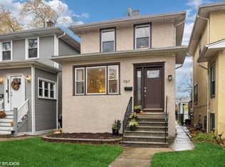 1167 S Harvey Ave, Oak Park, IL 60304