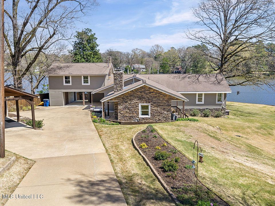 1st image of 7300 Shahkoka Dr