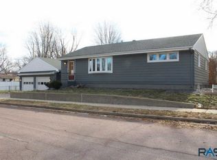 3101 E 13th St, Sioux Falls, SD 57103