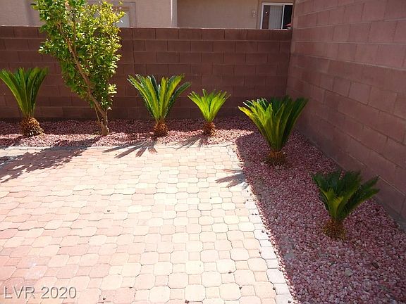3rd image of 2307 Summer Home St #0