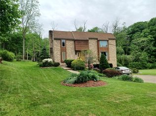 114 Evans Dr, Canonsburg, PA 15317