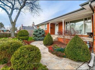 14 Alphonse Cres, Mississauga, ON L5M1A5