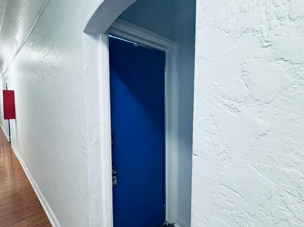 Virgnia, 5437 Virginia Ave APT 203, Los Angeles, CA 90029