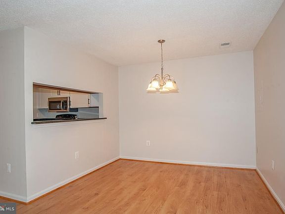 4th image of 6927 Mary Caroline Cir Unit A