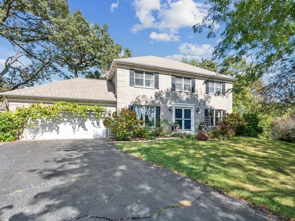 1123 Barber Ct, Dundee, IL 60118