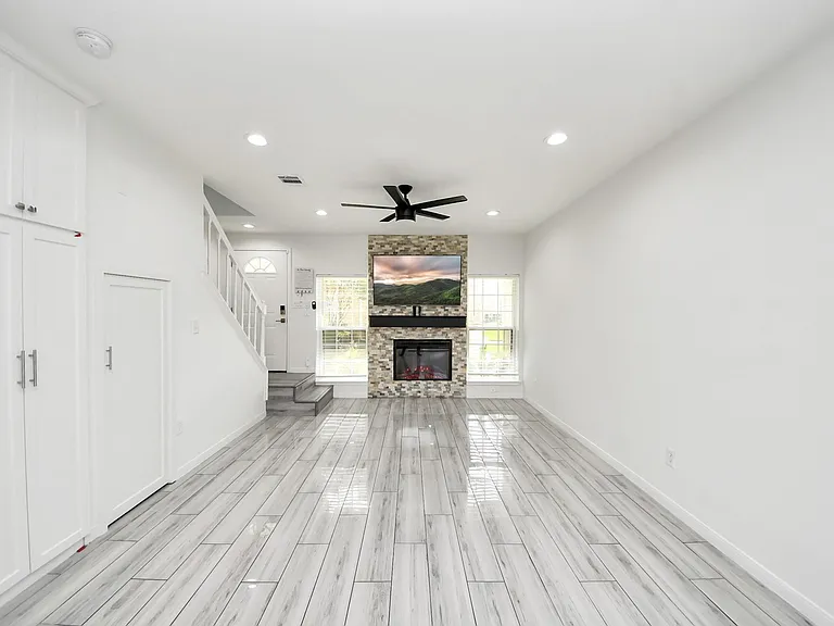 3600 Jeanetta St #2002 — Photo 6