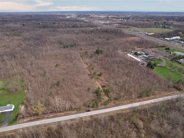 6360 Lakeside Rd #38, Ontario, NY 14519