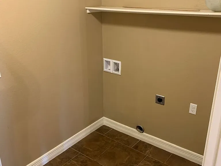 2471 Pleasant Willow Dr — Photo 11