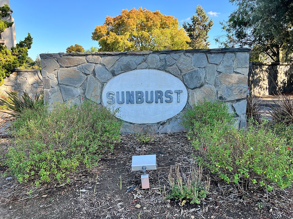 Complex entrance