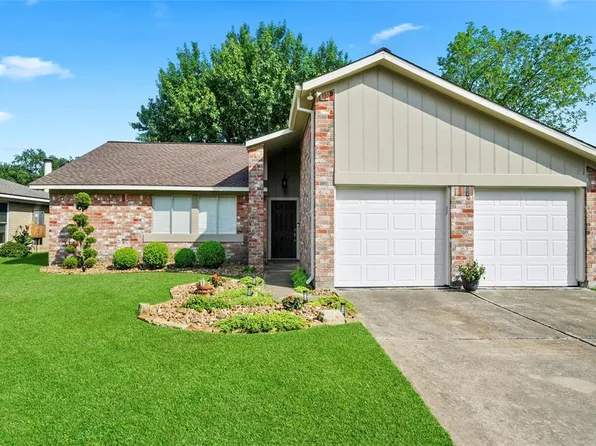 322 El Toro Lane, Houston, TX 77598