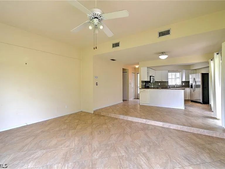9 Park Lane Cir — Photo 7