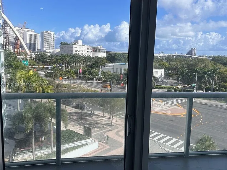 888 Biscayne Blvd #512 — Photo 3