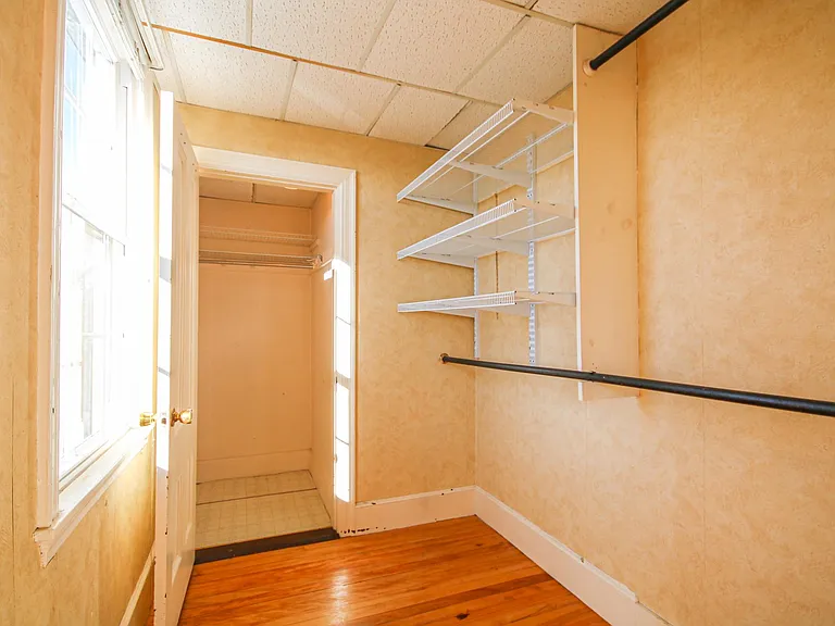 29 Saint Lawrence St #2 — Photo 35