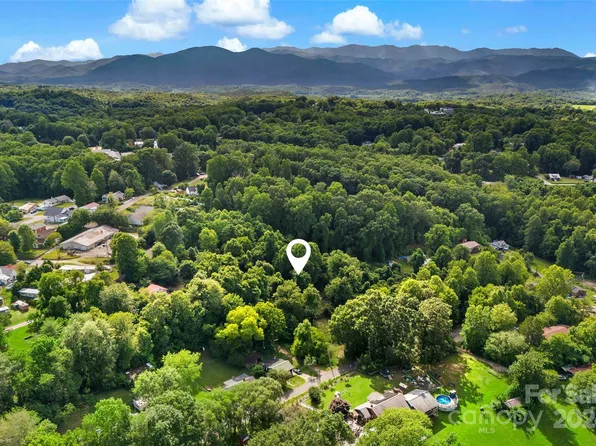 231 Highland Dr, Marion, NC 28752