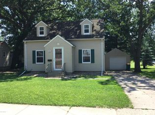 712 E Hawthorne St, Albert Lea, MN 56007