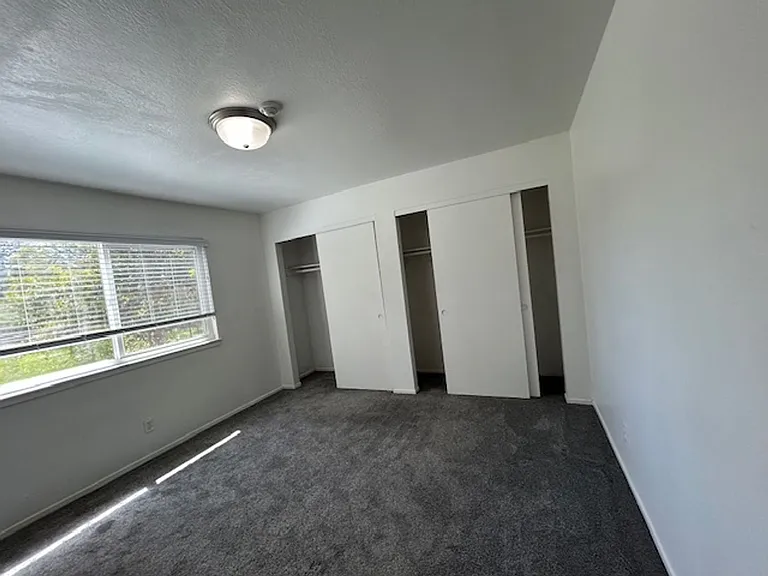 Civic Center 925 — Photo 9