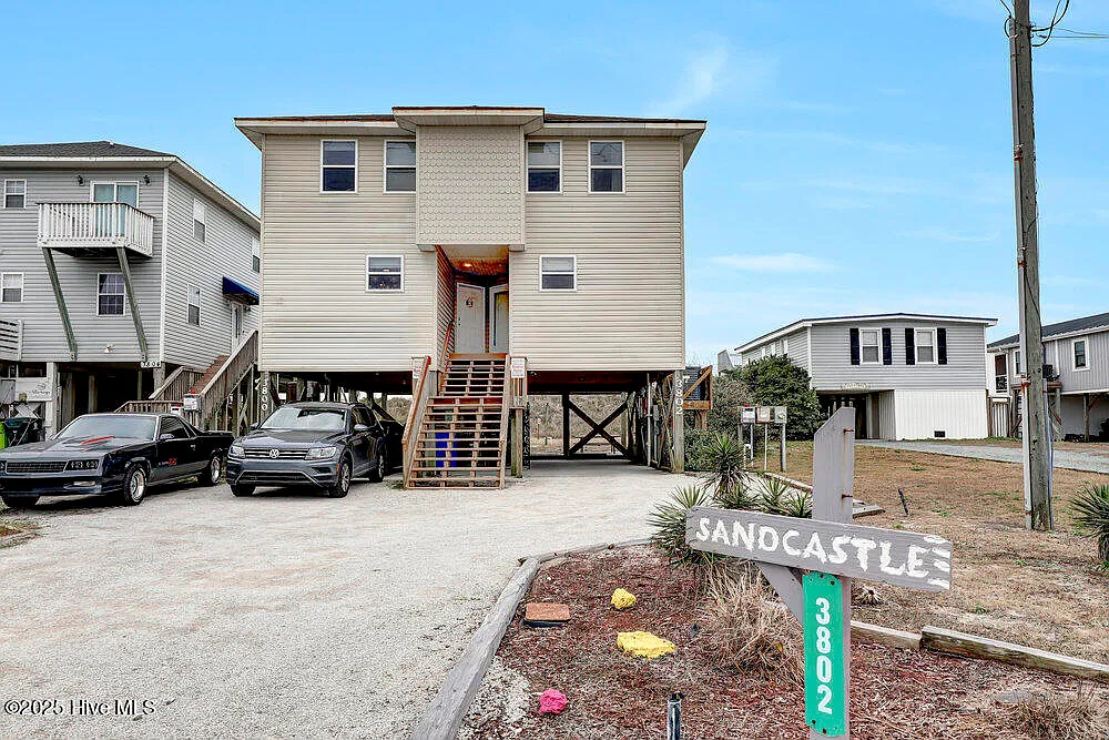2 bed, 2.5 bath, 1108 sqft, $2,500 — Photo 1