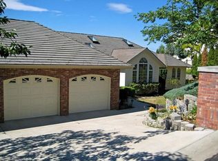 4202 Donald Dr, Yakima, WA 98908