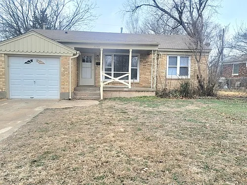 3749 Saint George Dr Photo 1