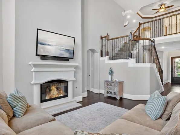 8334 Sedona Ridge Dr, Cypress, TX 77433