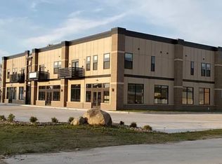 7040 NE 14th St APT 205, Ankeny, IA 50023