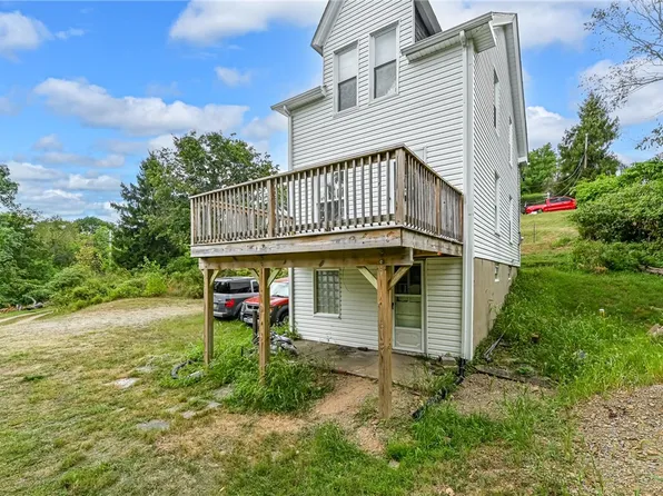 126 Cyrano Ave, Pittsburgh, PA 15214