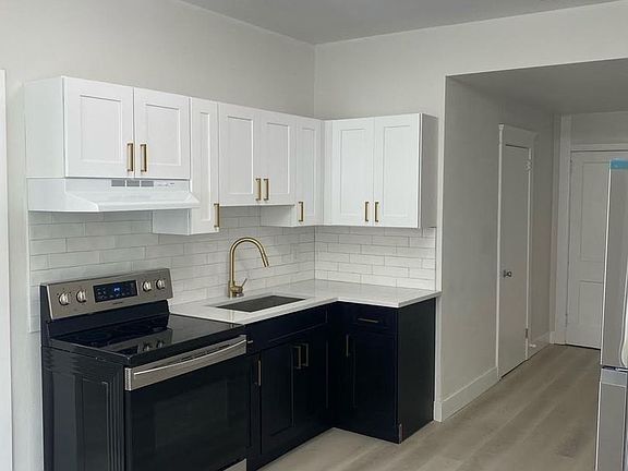 3rd image of 244 E Graves Ave APT 4