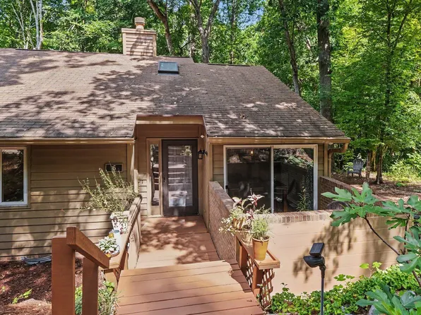 6 Beech Trl, Durham, NC 27705