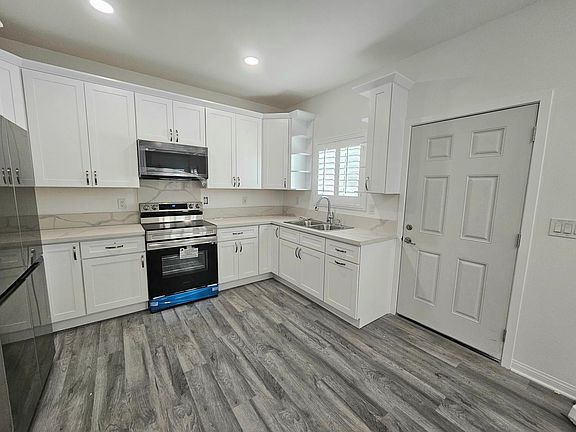 5th image of 722 1/2 S Williamson Ave
