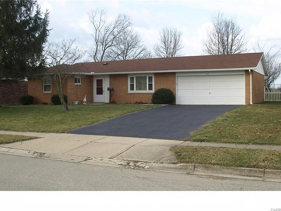 1st image of 900 Missouri Dr