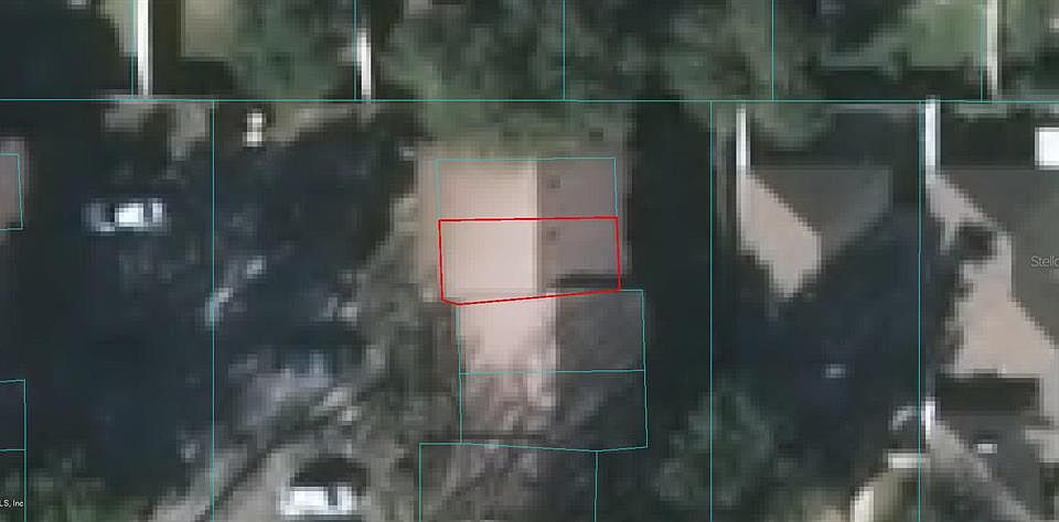 2nd image of 3617 NE 19th Pl