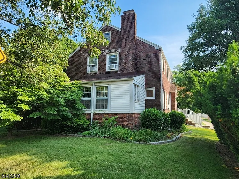 367 Palisade Rd — Photo 5